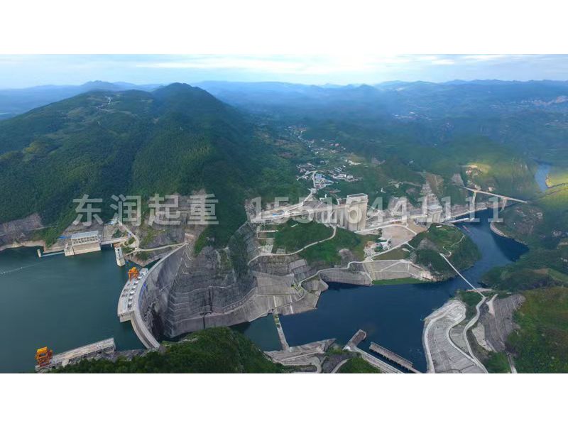 2013年3月完成的湖南省電力公司柘溪水力發(fā)電廠升船機(jī)升級(jí)改造工程項(xiàng)目，為我公司總承包